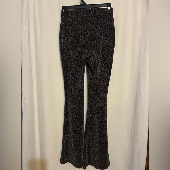 No Boundaries Pants - Picture 3 of 4